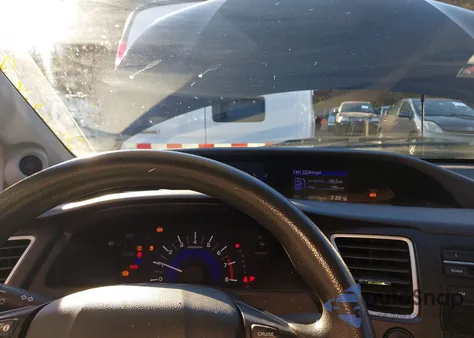 2015 Honda Civic Lx z USA, uszkodzony, nr VIN 2HGFG3B55FH525934